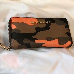 Michael Kors wallet